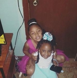 Meet your Posher, Joyce